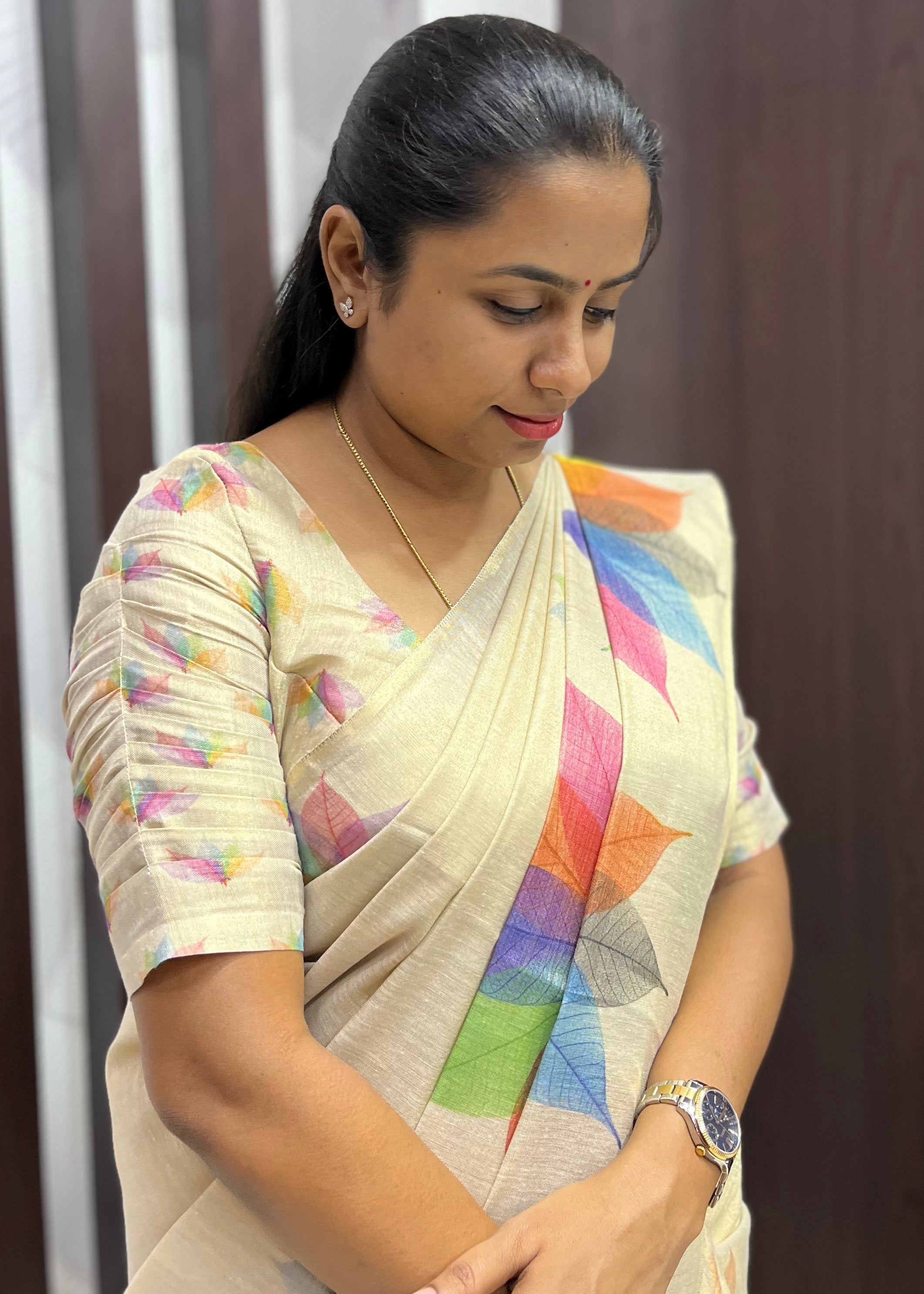 Soft & Lightweight Tissue Cotton Saree with Fancy Digital Prints ZF004